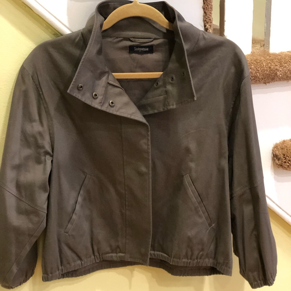 🔥🔥Made in France cropped contemporary jacket.
